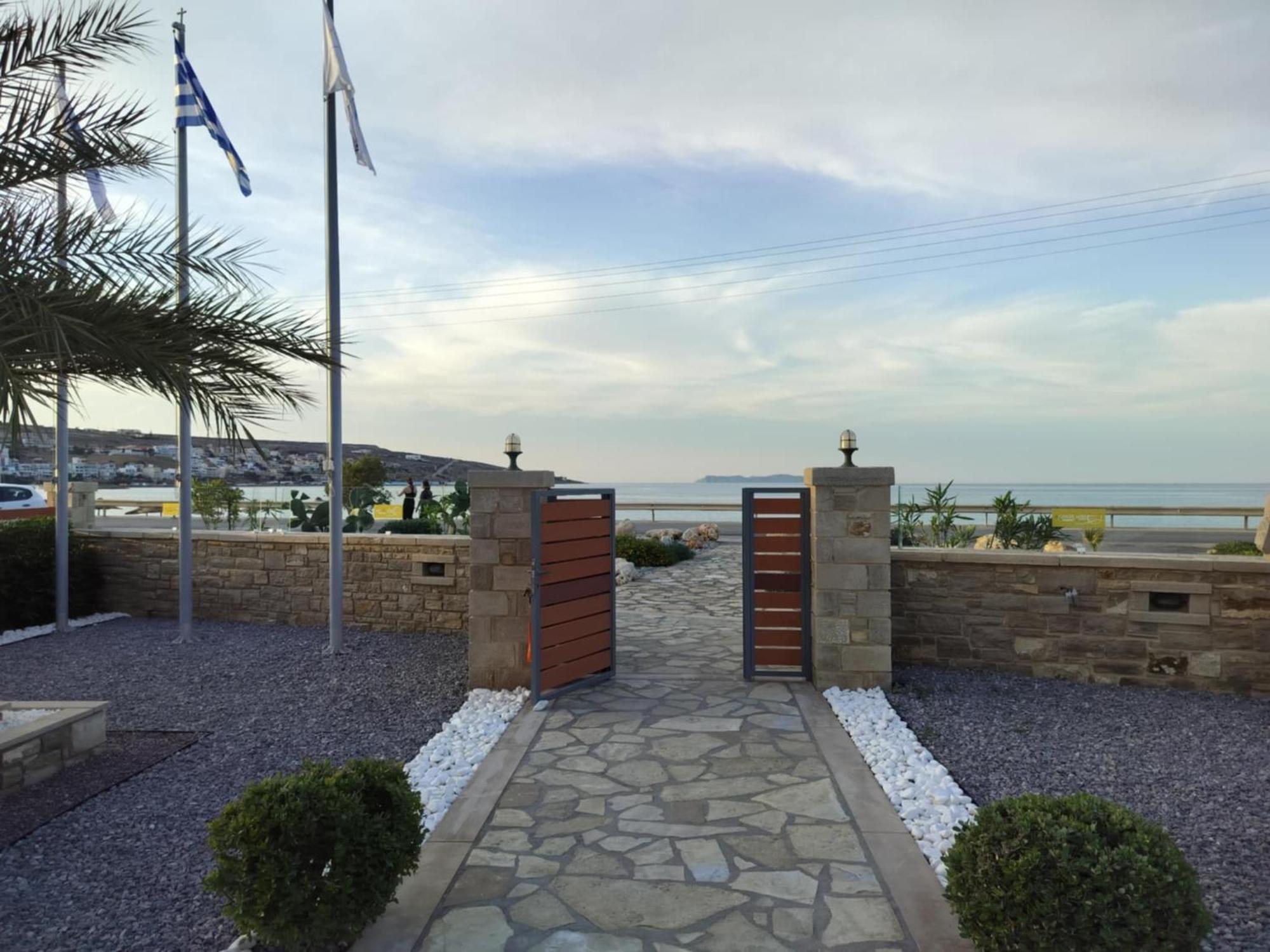 Blue Horizon Villa & Suites Sitia  Exteriör bild
